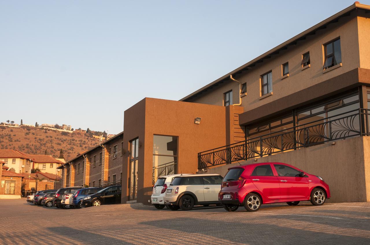 Eagle Nest Luxury Accommodation Roodepoort Exteriör bild
