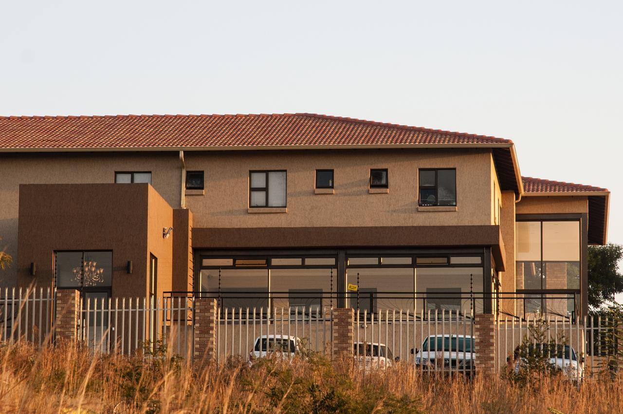 Eagle Nest Luxury Accommodation Roodepoort Exteriör bild